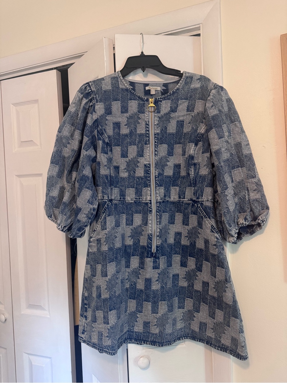 Barbour Bowhill Puff-Sleeve Mini Dress with Front Zip - Picture 2 of 8